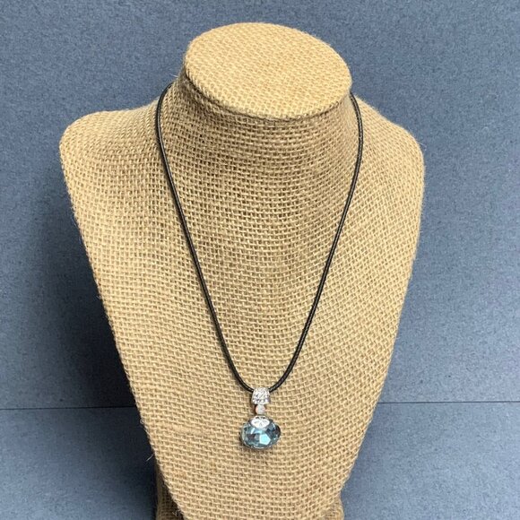 Faceted Glass Pendant Necklace 16 In Blue Rhinestone Sparkle Black Leather Cord - Picture 1 of 5